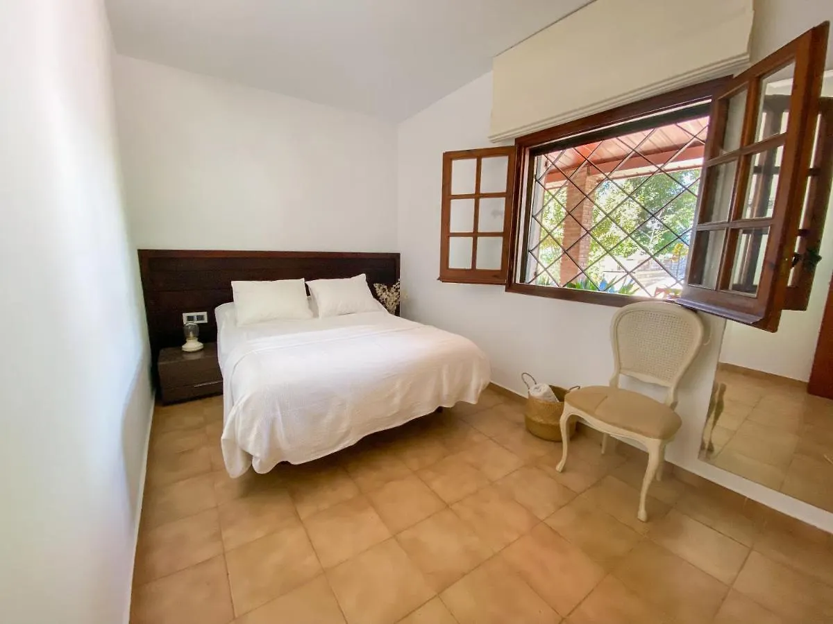 Chalet Villa Casa Magnolia Dosrius